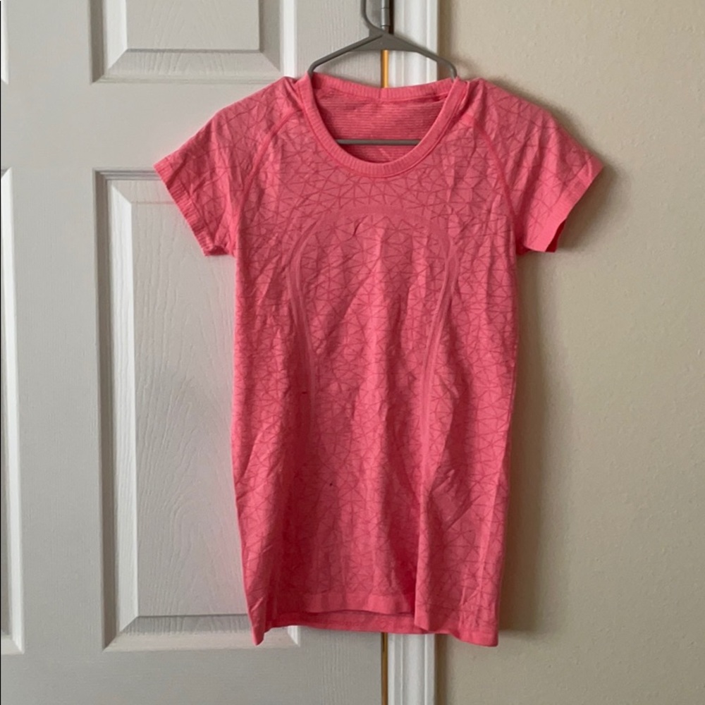 Lululemon Swiftly Tech Shirt